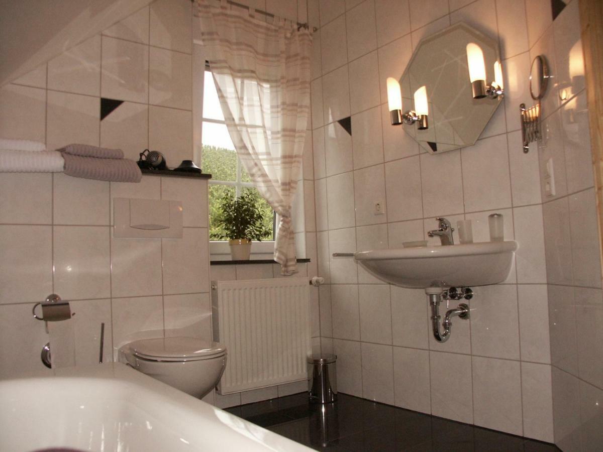 Gutshof Zenz Apartment Ediger-Eller Ngoại thất bức ảnh